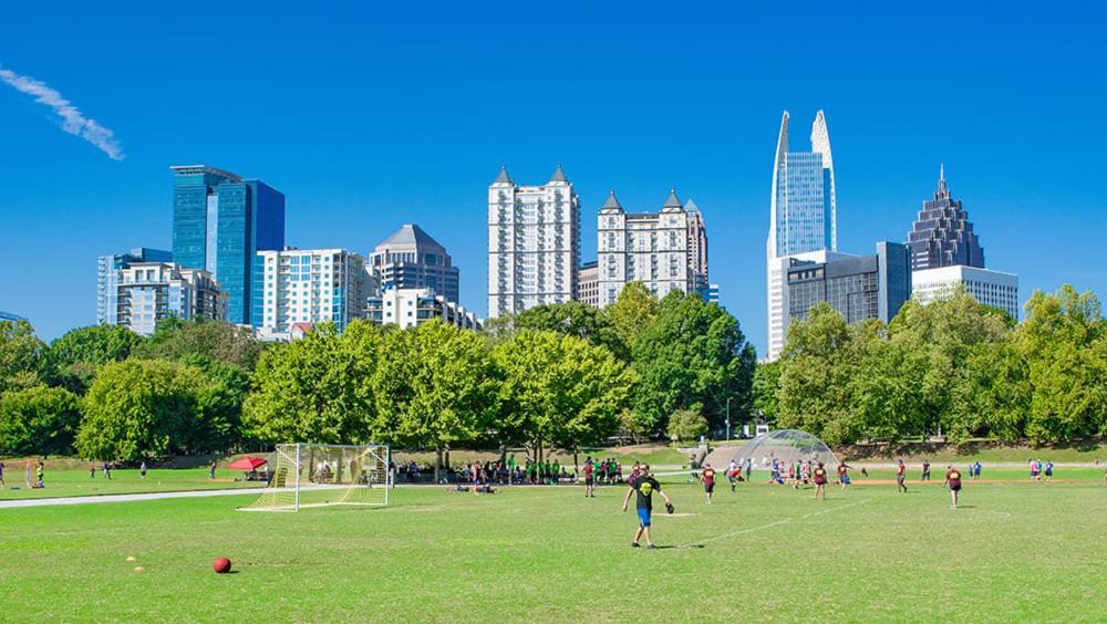 Impressive Mid-Downtown Residence Heart Of Peidmont Park Атланта Экстерьер фото